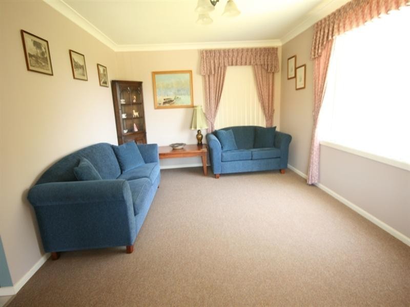 2 Figtree Avenue, Junction Hill NSW 2460