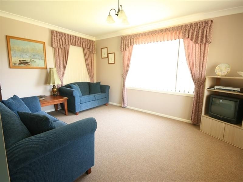 2 Figtree Avenue, Junction Hill NSW 2460