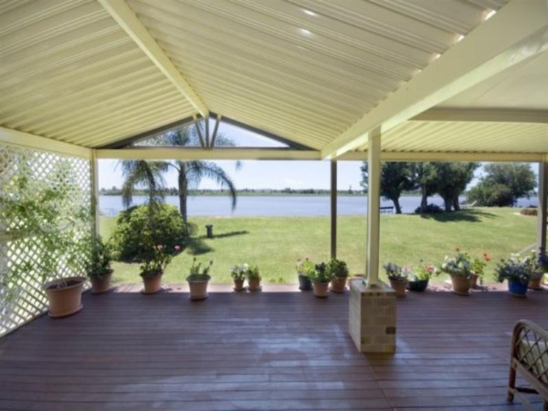 27 Lynhaven Crescent, Ulmarra NSW 2462