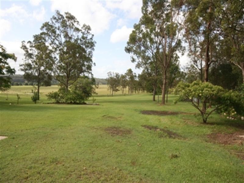 9 Bream Place, Seelands NSW 2460