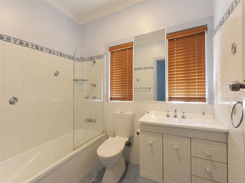 14 Bowtell Avenue, Grafton NSW 2460