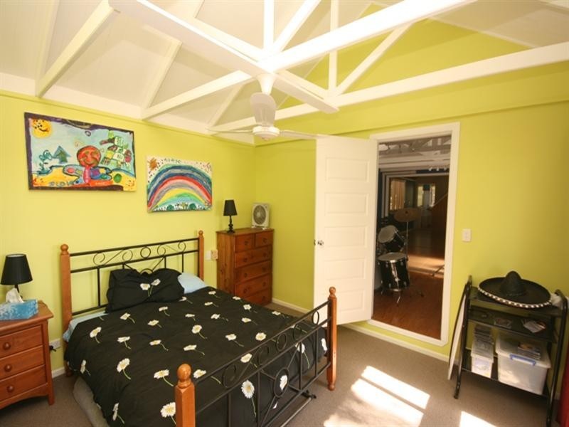 11 North Street, Eatonsville NSW 2460