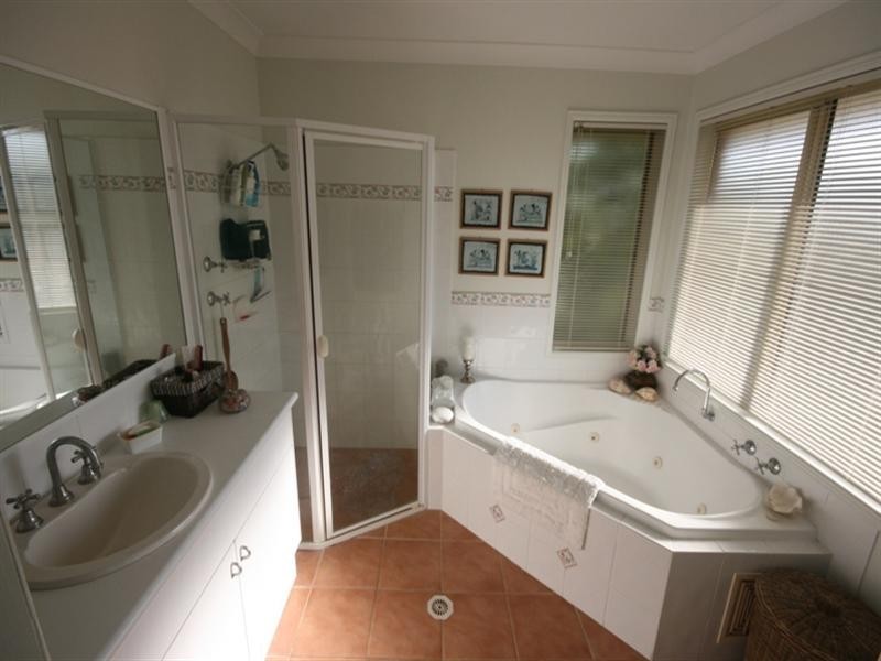 17 Bush Drive, South Grafton NSW 2460