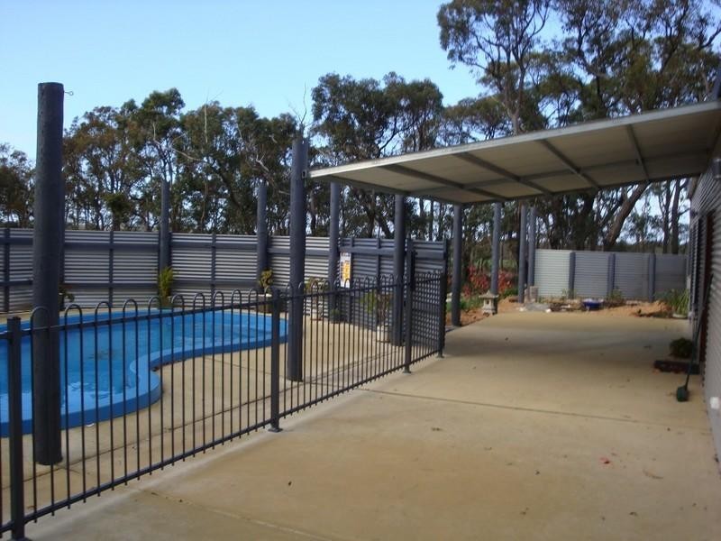 39 Warburton Road, Mount Barker WA 6324