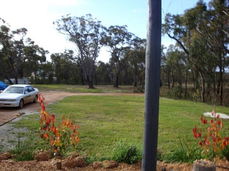 39 Warburton Road, Mount Barker WA 6324