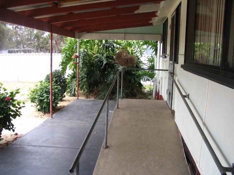 12 Gordon Street, Cranbrook WA 6321