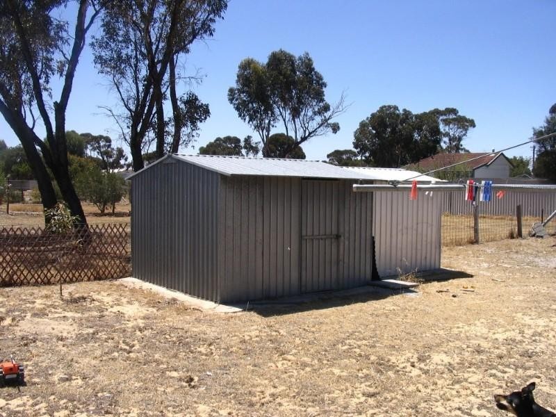 12 Gordon Street, Cranbrook WA 6321