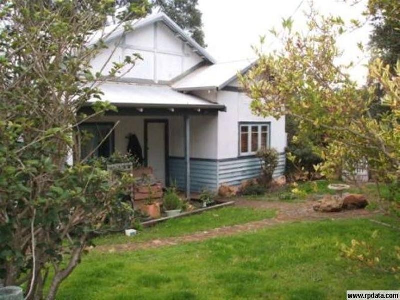 43 Osborne Road, Mount Barker WA 6324