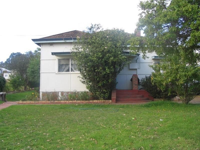 60 Albany Highway, Mount Barker WA 6324