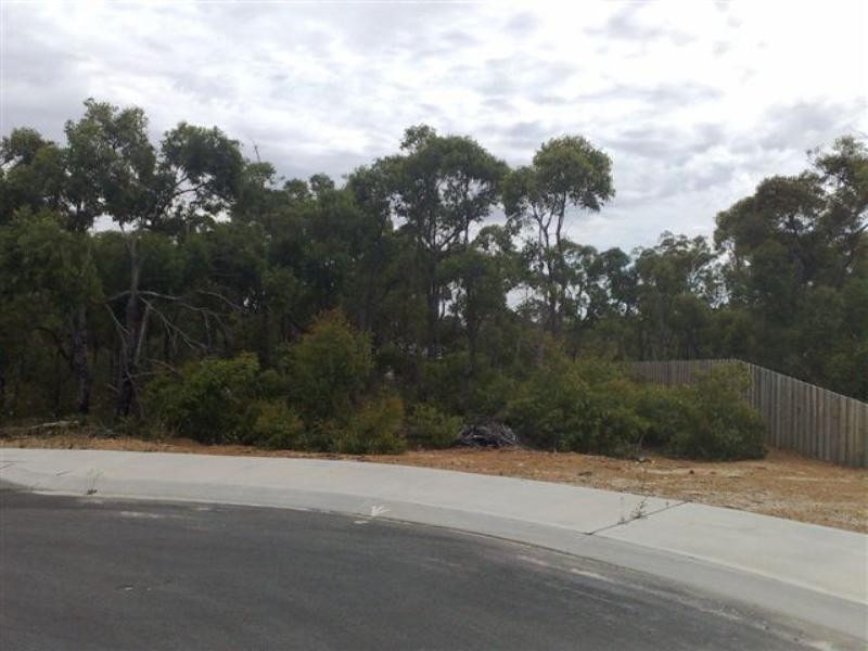 11 Henton Peak Heights, Mount Barker WA 6324