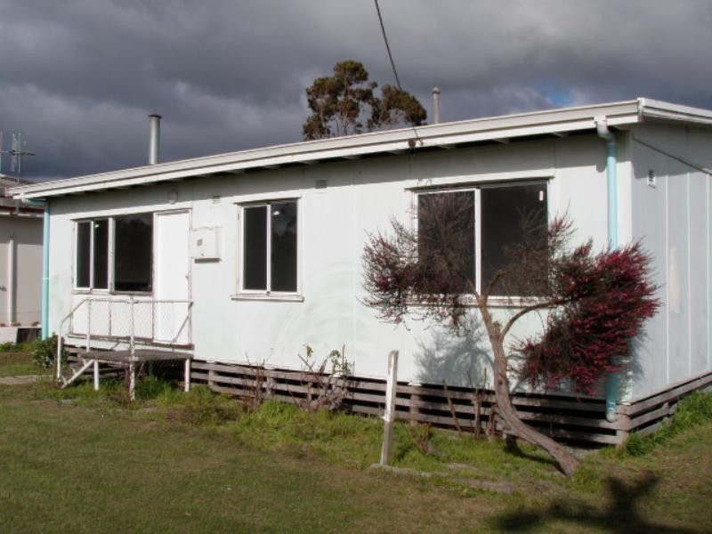 53 Grantham Street, Cranbrook WA 6321