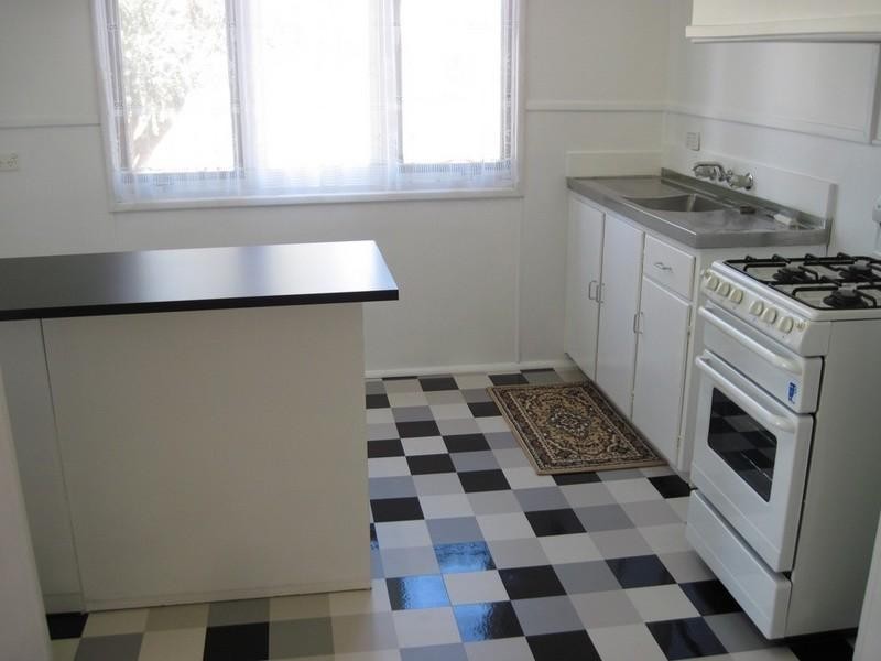 16 Gordon Street, Cranbrook WA 6321