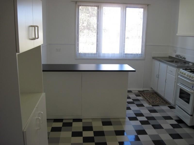 16 Gordon Street, Cranbrook WA 6321