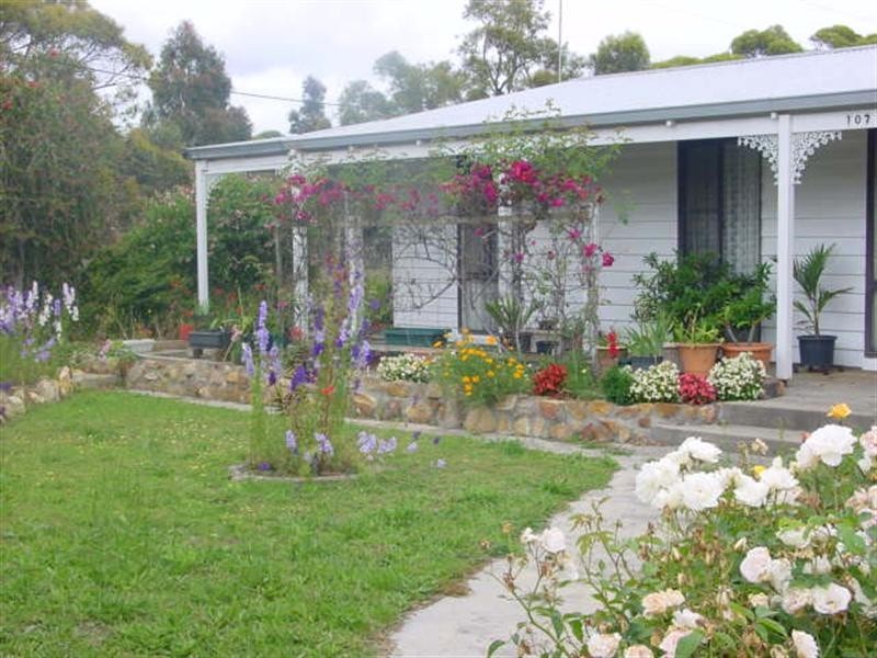 107 Third Avenue, Kendenup WA 6323