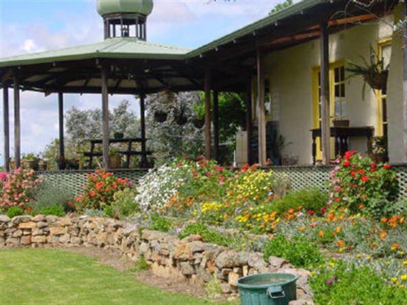 1 Moorialup Road, Porongurup WA 6324