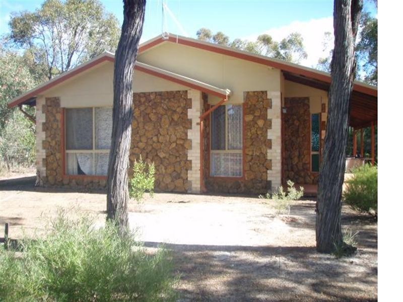 11 Hassell Avenue, Kendenup WA 6323