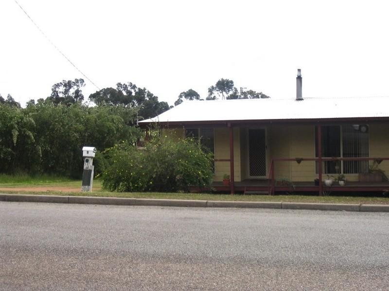 9 Muir Street, Mount Barker WA 6324