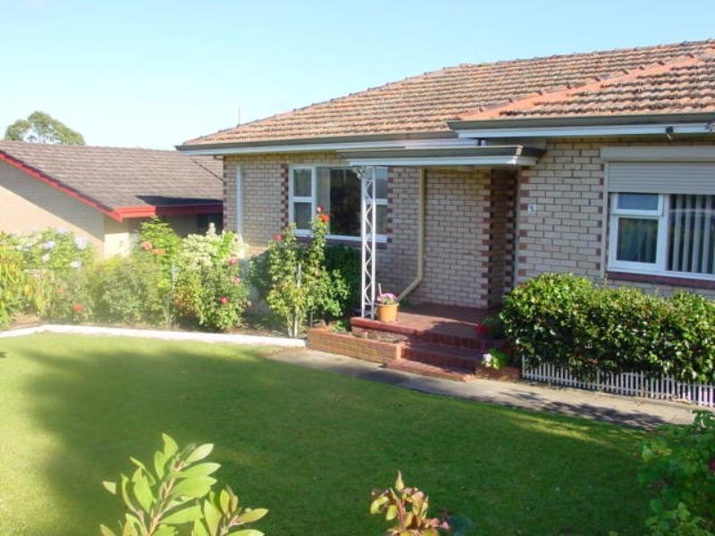 5 Nunarup Street, Mount Barker WA 6324