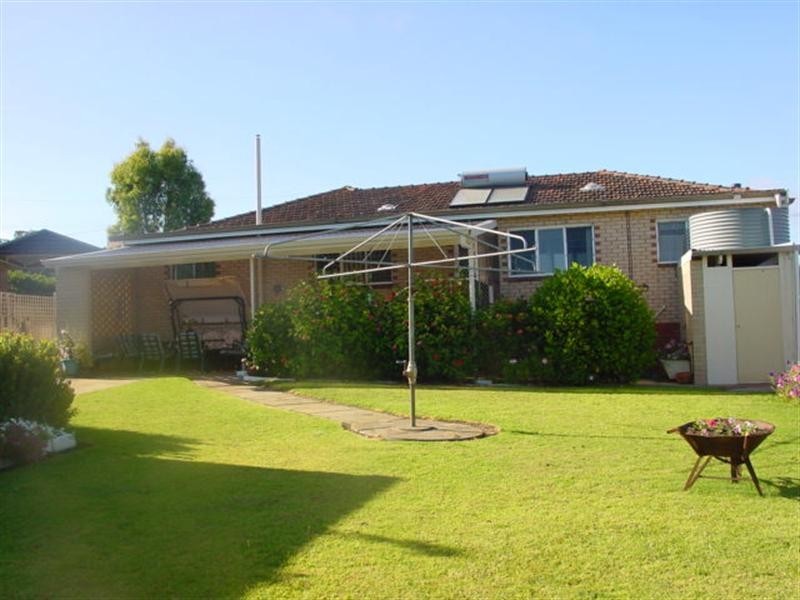 5 Nunarup Street, Mount Barker WA 6324