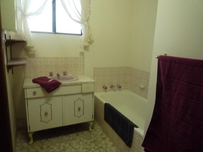 16 Mount Barker Road, Mount Barker WA 6324