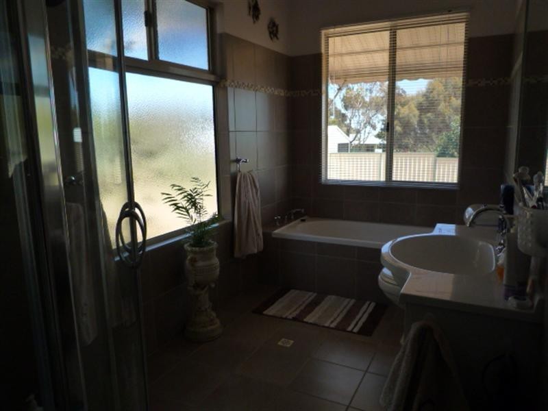Mount Barker WA 6324