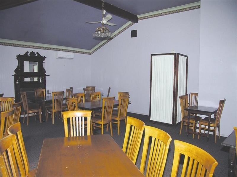 34 Albany Highway, Mount Barker WA 6324