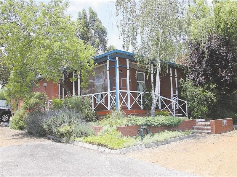 34 Albany Highway, Mount Barker WA 6324