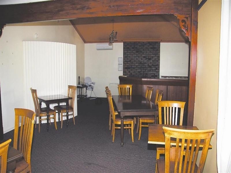 34 Albany Highway, Mount Barker WA 6324