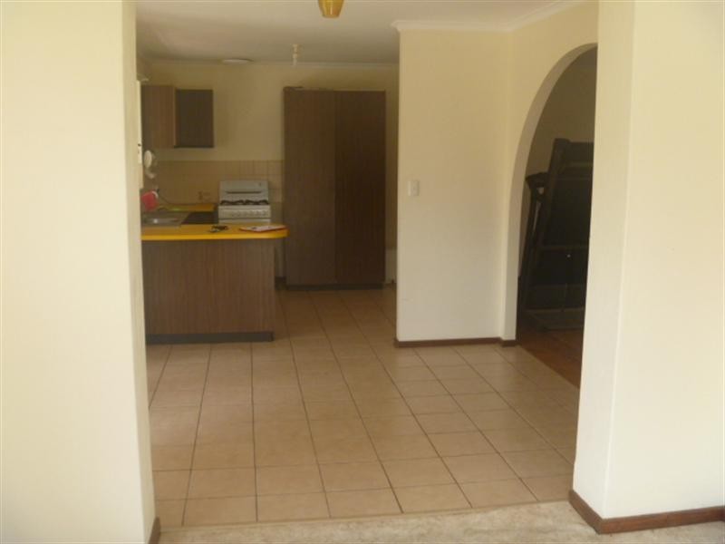 8 Edward Street, Cranbrook WA 6321