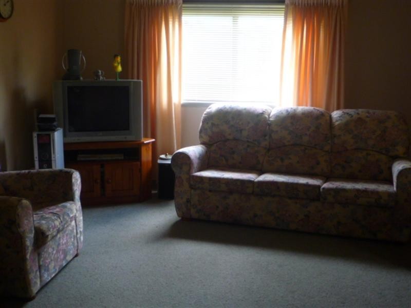 18 Albany Highway, Mount Barker WA 6324