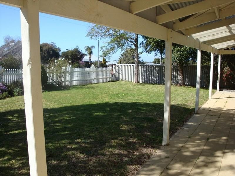 35 Deane Street, Mount Barker WA 6324