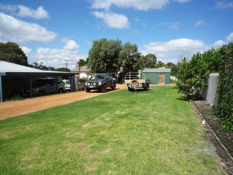 25 Mount Barker Road, Mount Barker WA 6324