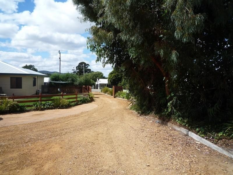 25 Mount Barker Road, Mount Barker WA 6324