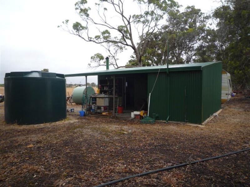 Lot 303 DePledge Road, Kendenup WA 6323