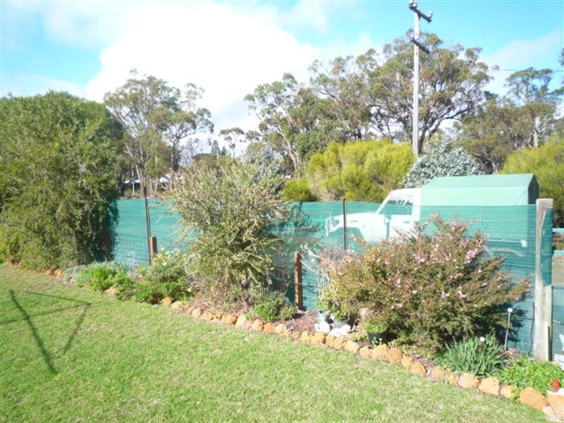 42 Second Avenue, Kendenup WA 6323