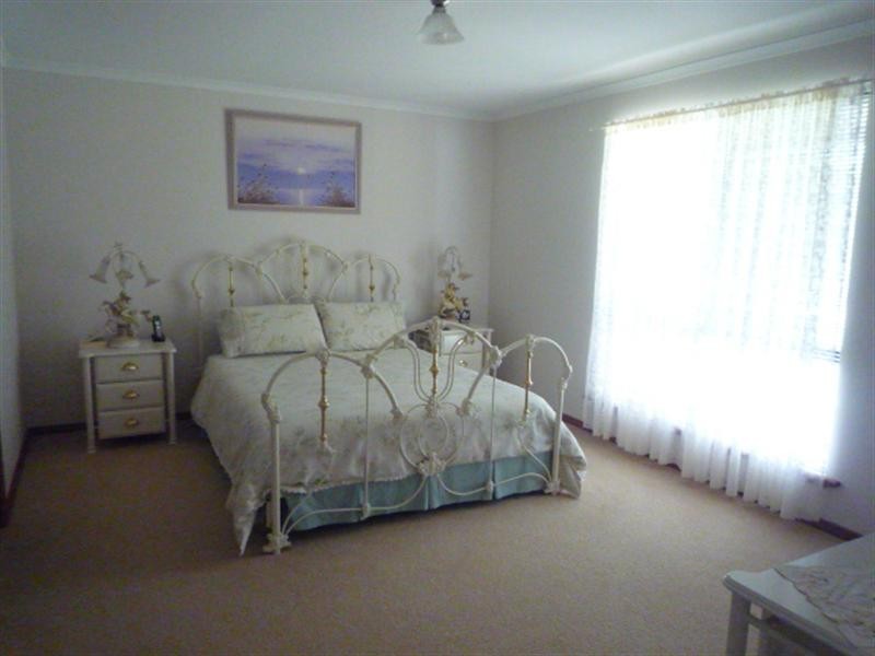 123 Third Avenue, Kendenup WA 6323