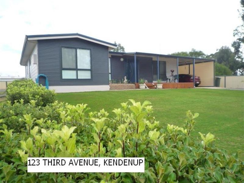 15 Lowood Road, Mount Barker WA 6324