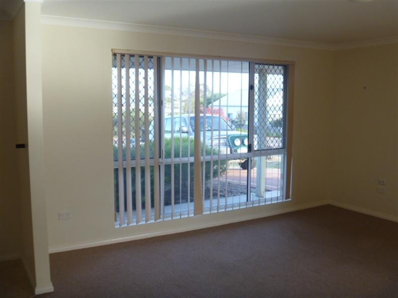 4 Deane Street, Mount Barker WA 6324