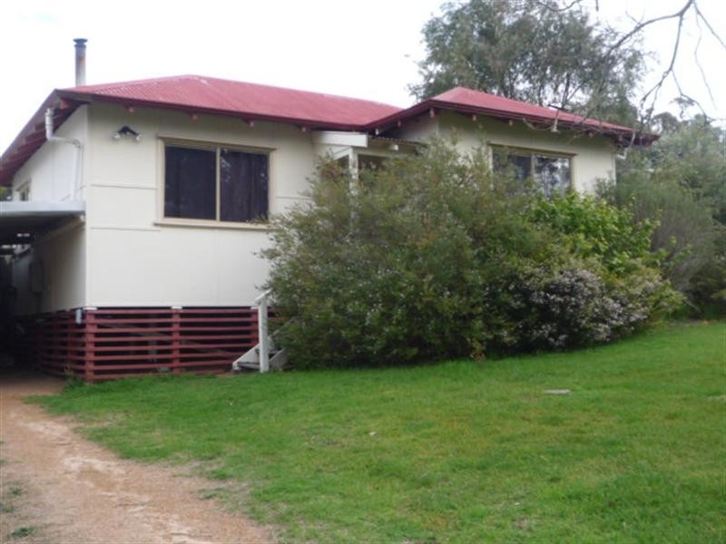 22 Jackson Street, Mount Barker WA 6324