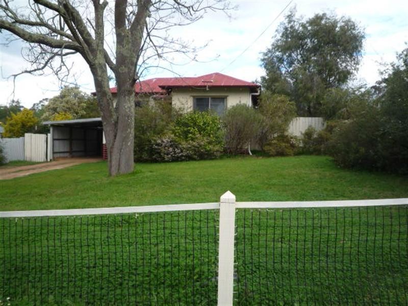 22 Jackson Street, Mount Barker WA 6324