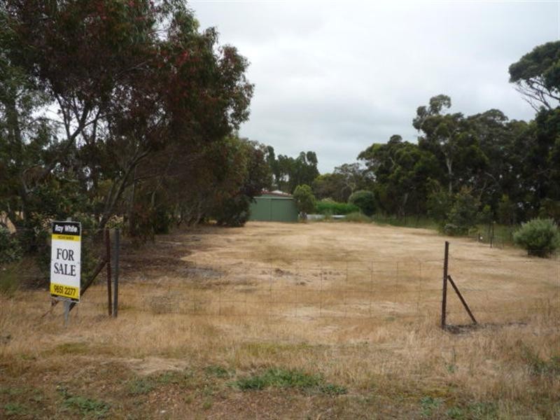 Lot 196 First Avenue, Kendenup WA 6323