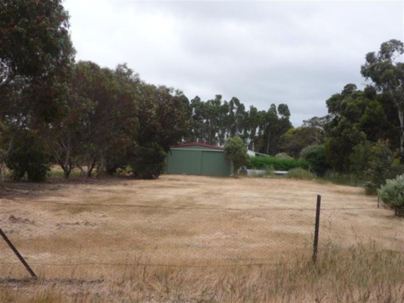 Lot 196 First Avenue, Kendenup WA 6323