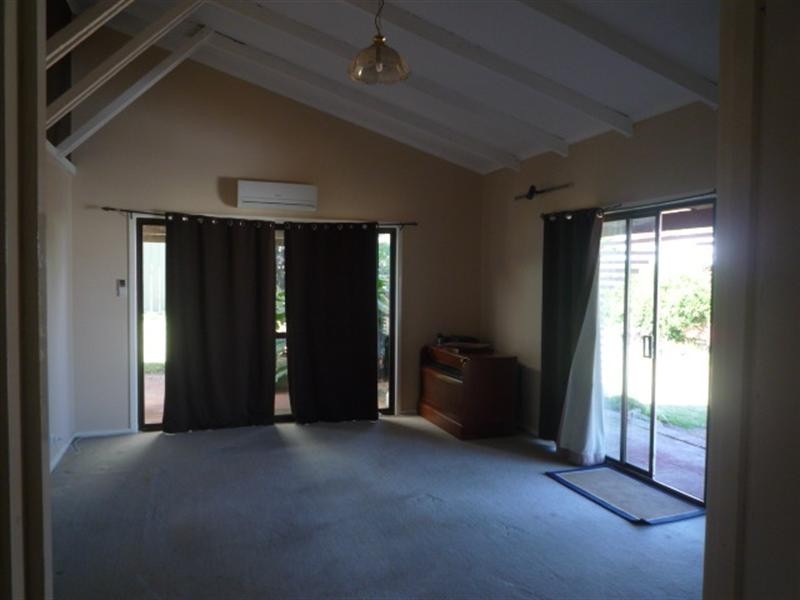 34 Albany Highway, Mount Barker WA 6324