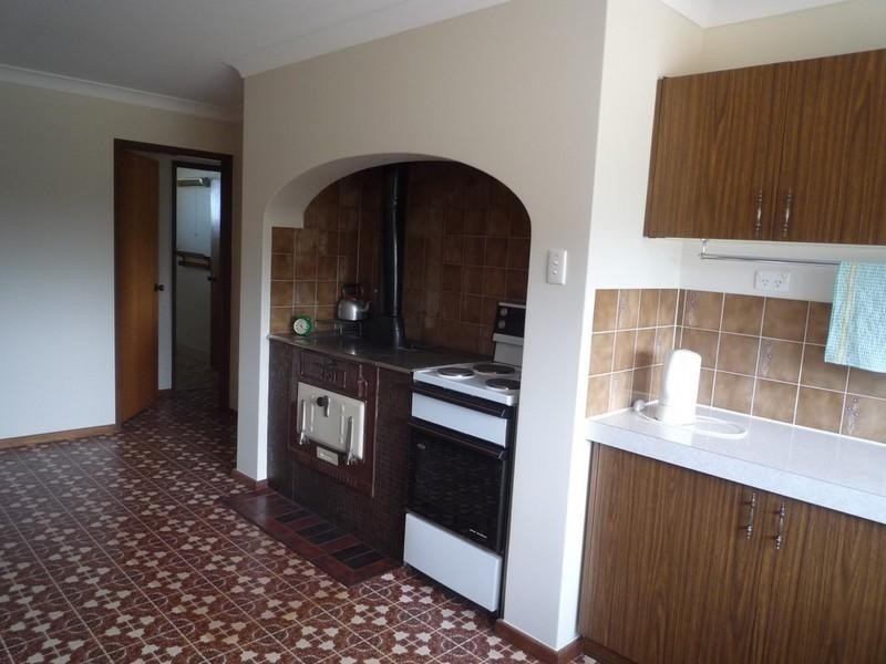 11 Osborne Road, Mount Barker WA 6324