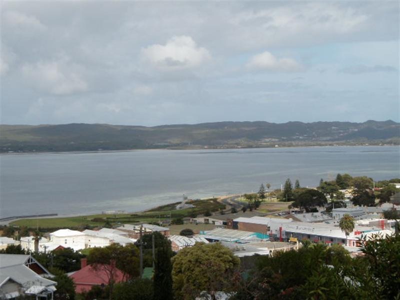 6/7 Finlay Street, Albany WA 6330