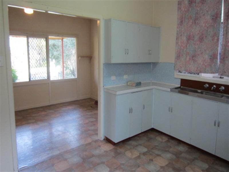 21 Booth Street, Mount Barker WA 6324