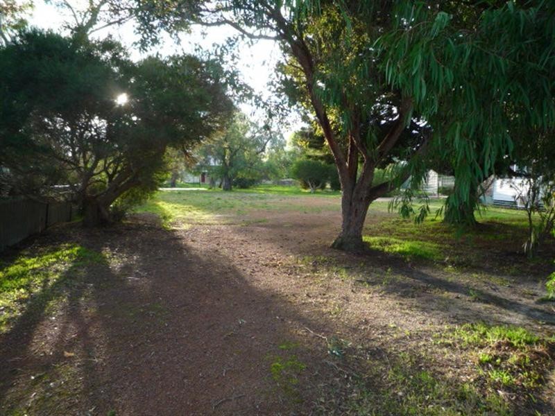 9 Currie Street, Cranbrook WA 6321