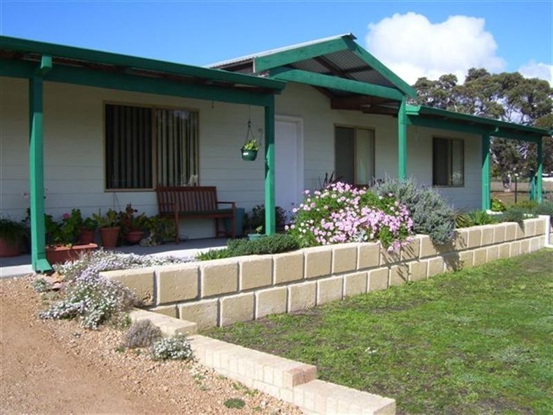 126 First Avenue, Kendenup WA 6323