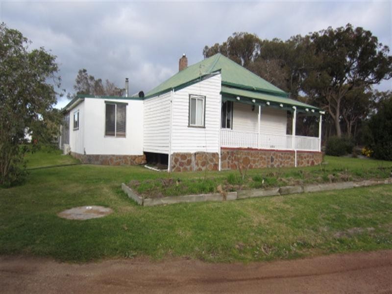 Lot 50 Porongurups Road, Mount Barker WA 6324