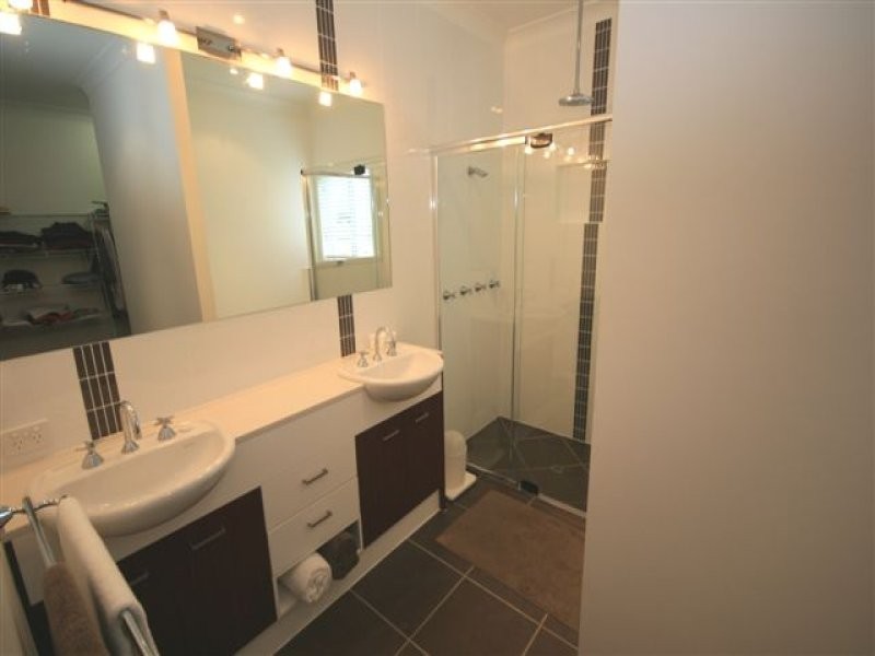 110 McIllwraith Street, Everton Park QLD 4053